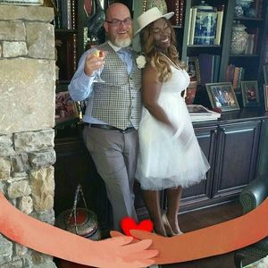 Meet your Posher, Kenneth